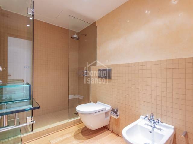 3 bedroom Beach Apartment for sale in Mahon / Mao with pool - € 1,450,000 (Ref: 7846376)