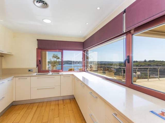 3 soveværelse Strandlejlighed til salg i Mahón / Maó med swimmingpool - € 1.450.000 (Ref: 7846376)