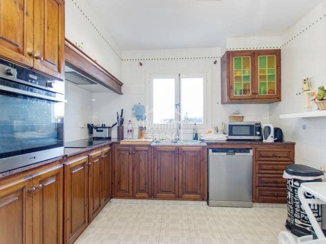 3 camera da letto Villa in vendita in Ciutadella de Menorca con piscina garage - 760.000 € (Rif: 7896158)