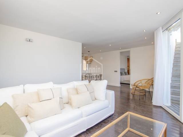 2 soveværelse Strandlejlighed til salg i Mahon / Mao - € 750.000 (Ref: 8093849)