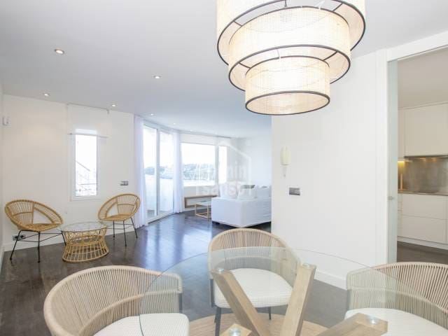 2 soveværelse Strandlejlighed til salg i Mahón / Maó - € 750.000 (Ref: 8093849)