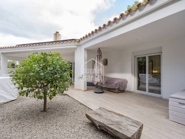3 bedroom Villa for sale in Es Mercadal with garage - € 650,000 (Ref: 8109493)