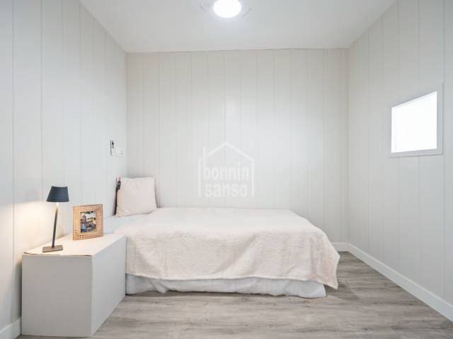 2 bedroom Penthouse for sale in Mahon / Mao - € 339,000 (Ref: 8167923)