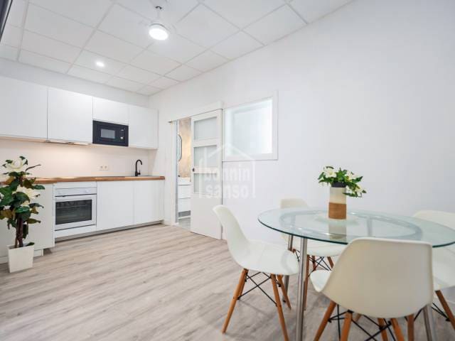 2 soverom Penthouse til salgs i Mahón / Maó - € 349 000 (Ref: 8167923)