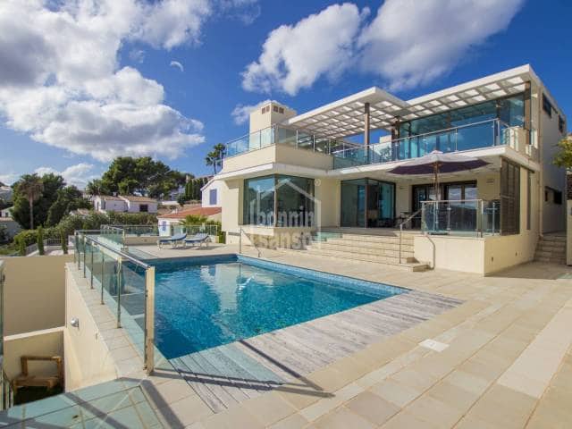 Chalet de 4 habitaciones en Es Mercadal en venta con piscina garaje - 1.200.000 € (Ref: 8207630)