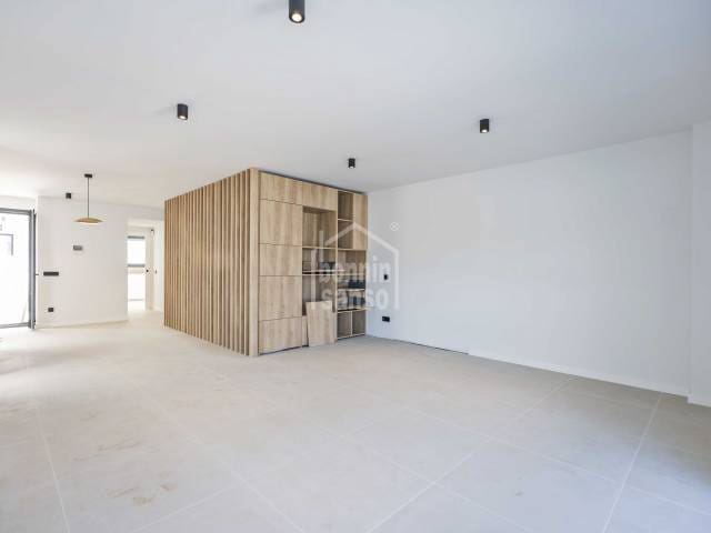 4 chambre Villa/Maison à vendre à Ciutadella, Ciutadella de Menorca avec garage - 849 700 € (Ref: 8285203)