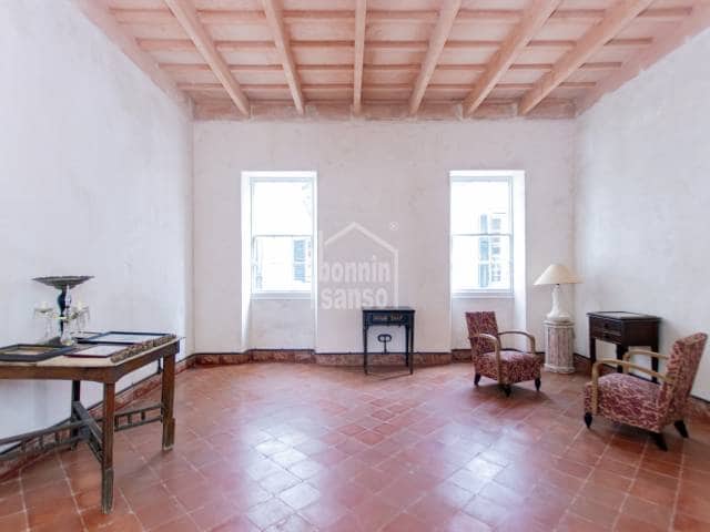 4 sovrum Takvåning till salu i Mahon / Mao - 925 000 € (Ref: 8319410)