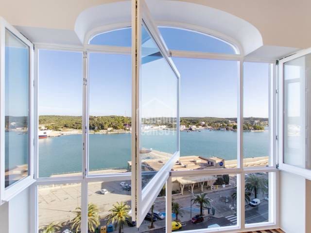 3 soveværelse Strandlejlighed til salg i Mahon / Mao - € 695.000 (Ref: 8323883)