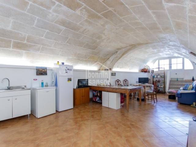 7 sypialnia Penthouse na sprzedaż w Es Castell z garażem - 780 000 € (Ref: 8406008)