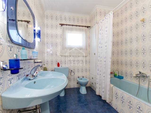 5 soverom Villa til salgs i Es Castell med garasje - € 550 000 (Ref: 8409119)