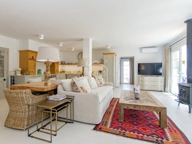 4 slaapkamer Finca/Landhuis te koop in San Luis / Sant Lluis met zwembad garage - € 3.300.000 (Ref: 8422535)