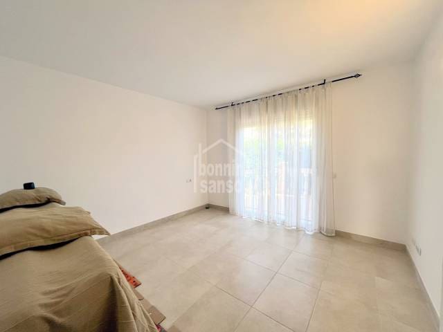 2 soveværelse Strandlejlighed til salg i Sant Llorenç des Cardassar med swimmingpool - € 415.000 (Ref: 8489197)