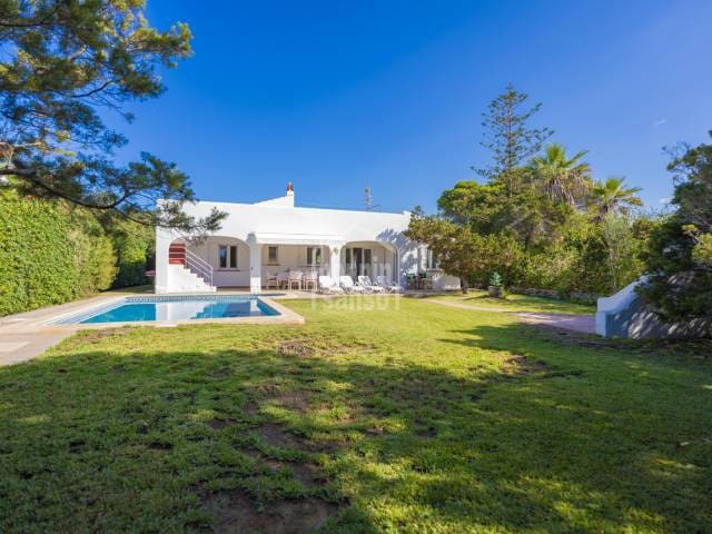 3 sovrum Villa till salu i Ciutadella de Menorca med pool garage - 750 000 € (Ref: 8506112)