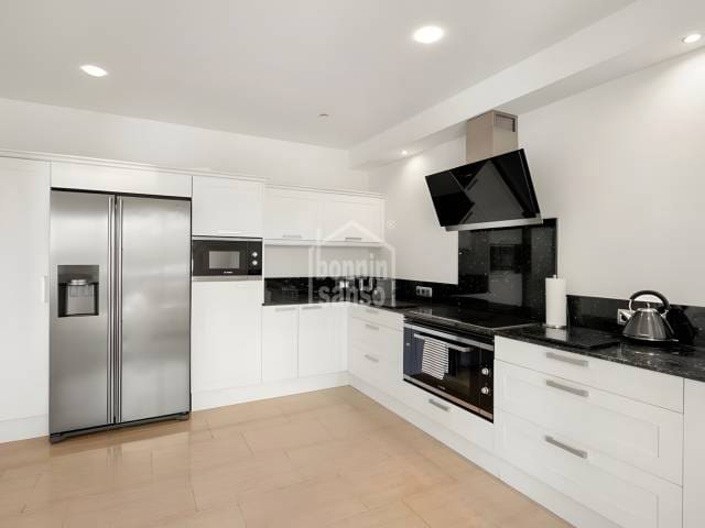 5 chambre Villa/Maison à vendre à Es Mercadal avec piscine garage - 1 500 000 € (Ref: 8537796)