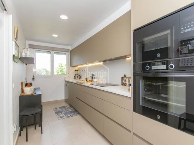 3 sovrum Villa till salu i Ciutadella de Menorca med pool garage - 1 050 000 € (Ref: 8542978)