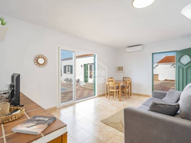 2 soveværelse Villa til salg i Alayor / Alaior med swimmingpool - € 320.000 (Ref: 8643799)