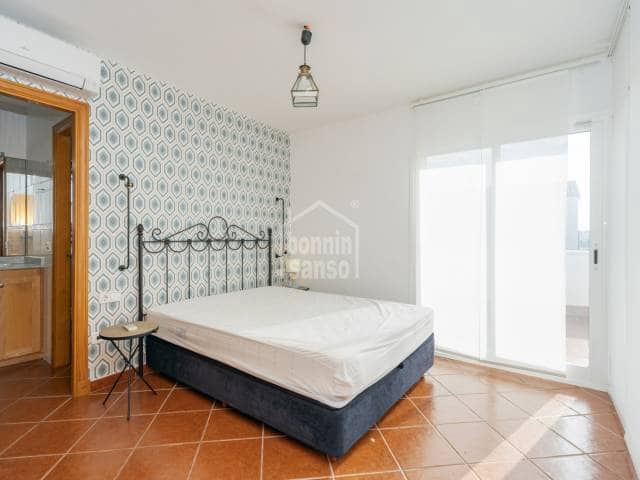 4 soveværelse Villa til salg i Es Mercadal med swimmingpool - € 650.000 (Ref: 8644501)