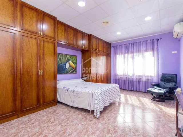 4 soveværelse Villa til salg i Alayor / Alaior med swimmingpool garage - € 990.000 (Ref: 8693201)