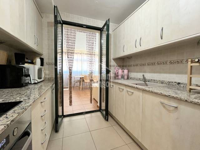 2 makuuhuone Ranta-asunto myytävänä paikassa Sant Llorenc des Cardassar mukana uima-altaan 
autotalli - 455 000 € (Ref: 8720118)