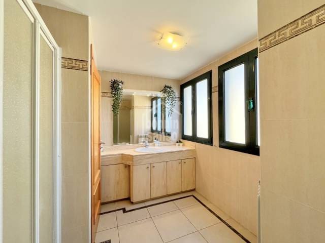 2 makuuhuone Ranta-asunto myytävänä paikassa Sant Llorenç des Cardassar mukana uima-altaan 
autotalli - 455 000 € (Ref: 8720118)