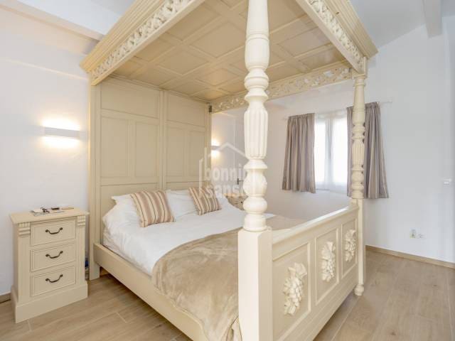 3 soverom Villa til salgs i San Luis / Sant Lluis med svømmebasseng garasje - € 990 000 (Ref: 8771467)