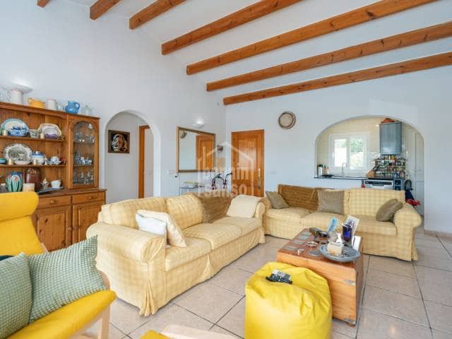 3 chambre Villa/Maison à vendre à Mahón / Maó avec piscine - 575 000 € (Ref: 8844060)