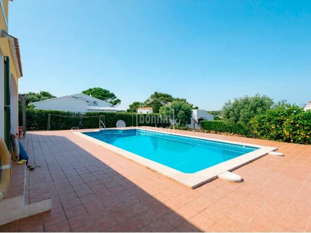 3 soveværelse Villa til salg i Mahon / Mao med swimmingpool - € 575.000 (Ref: 8844060)