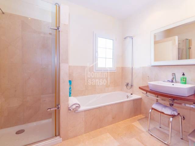 6 bedroom Villa for sale in Mahon / Mao with pool - € 1,800,000 (Ref: 8893823)