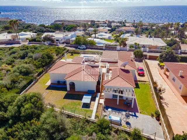 6 bedroom Villa for sale in Mahon / Mao with pool - € 1,800,000 (Ref: 8893823)