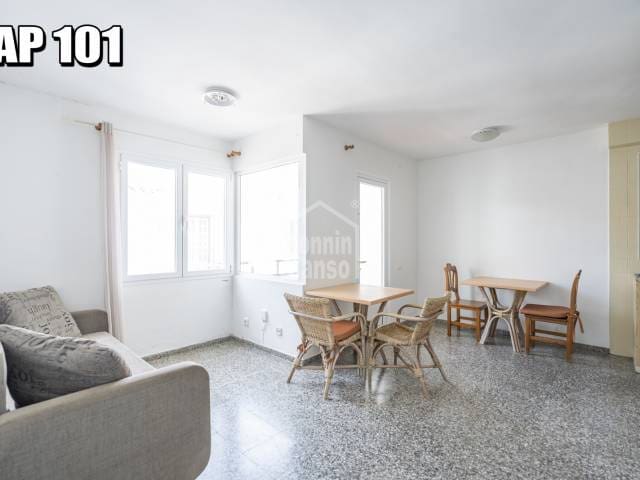 30 Zimmer Strandapartment zu verkaufen in Es Castell mit Garage - 3.500.000 € (Ref: 8916184)
