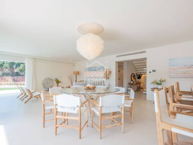 4 soverom Villa til salgs i San Luis / Sant Lluis med svømmebasseng garasje - € 2 250 000 (Ref: 8928378)