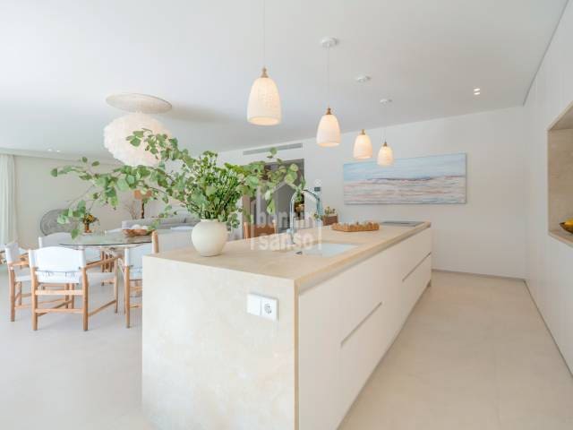 4 soverom Villa til salgs i San Luis / Sant Lluis med svømmebasseng garasje - € 2 250 000 (Ref: 8928378)