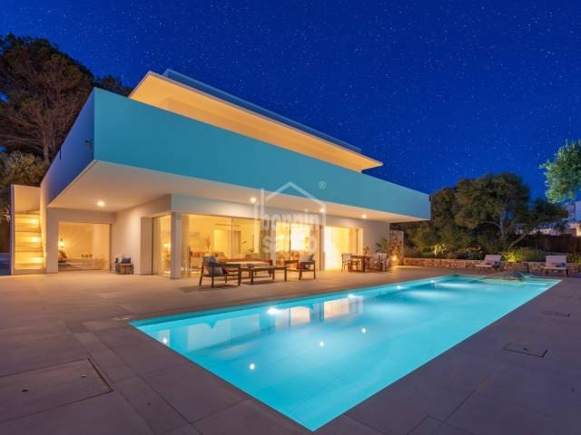 4 soverom Villa til salgs i San Luis / Sant Lluís med svømmebasseng garasje - € 2 250 000 (Ref: 8928378)