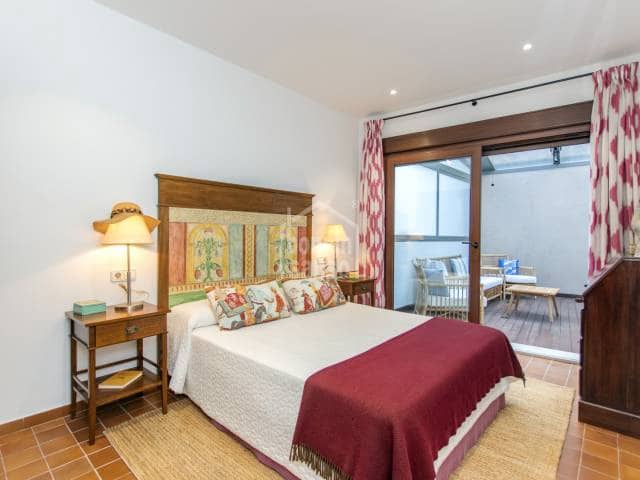7 slaapkamer Penthouse te koop in Mahon / Mao met garage - € 1.200.000 (Ref: 8953894)