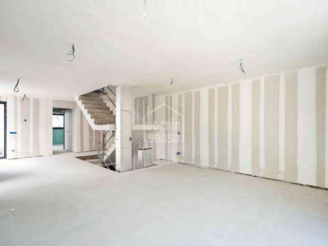 4 soveværelse Villa til salg i Ciutadella, Ciutadella de Menorca med swimmingpool garage - € 849.700 (Ref: 8956413)