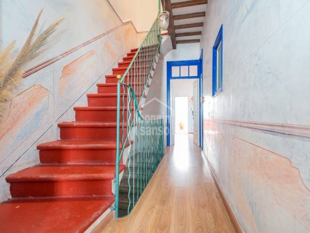 5 soverom Penthouse til salgs i Es Castell - € 660 000 (Ref: 8998230)