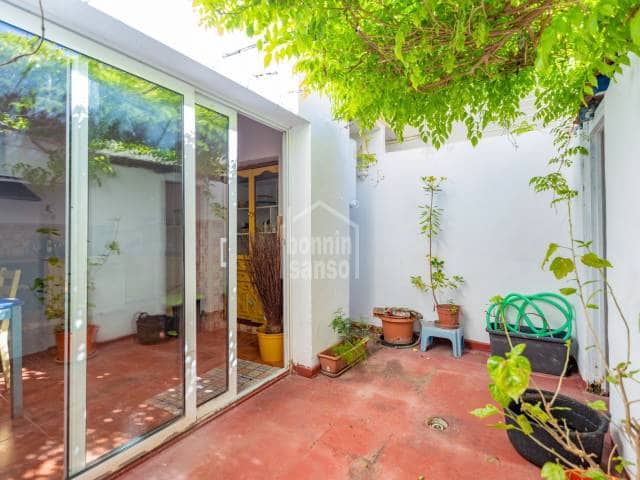 5 soverom Penthouse til salgs i Es Castell - € 660 000 (Ref: 8998230)