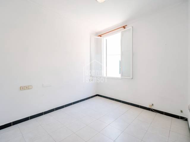 5 bedroom Flat for sale in Ciutadella de Menorca - € 390,000 (Ref: 9018608)