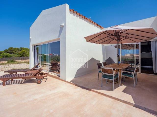 3 soverom Villa til salgs i San Luis / Sant Lluís med svømmebasseng - € 1 190 000 (Ref: 9074600)