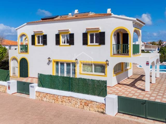 1 sypialnia Apartament przy plaży na sprzedaż w Ciutadella de Menorca z basenem - 295 000 € (Ref: 9108210)