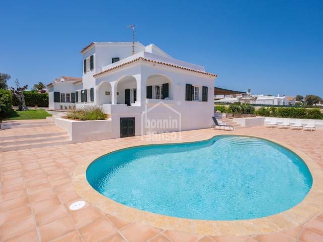 5 bedroom Villa for sale in San Luis / Sant Lluis with pool - € 1,225,000 (Ref: 9109341)