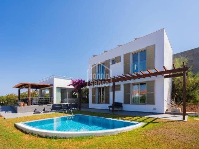 4 chambre Villa/Maison à vendre à Mahón / Maó avec piscine garage - 1 400 000 € (Ref: 9115533)