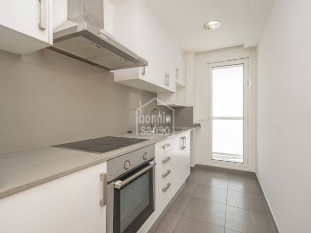 2 soveværelse Lejlighed til salg i Mahón / Maó - € 340.000 (Ref: 9126080)