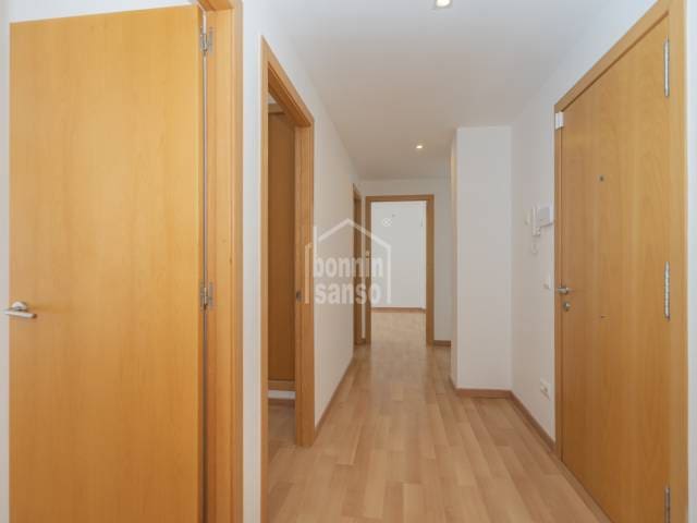 2 bedroom Flat for sale in Mahon / Mao - € 340,000 (Ref: 9126080)