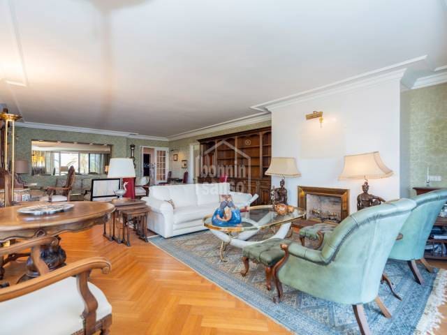 4 slaapkamer Flat te koop in Mahon / Mao met zwembad - € 970.000 (Ref: 9127382)