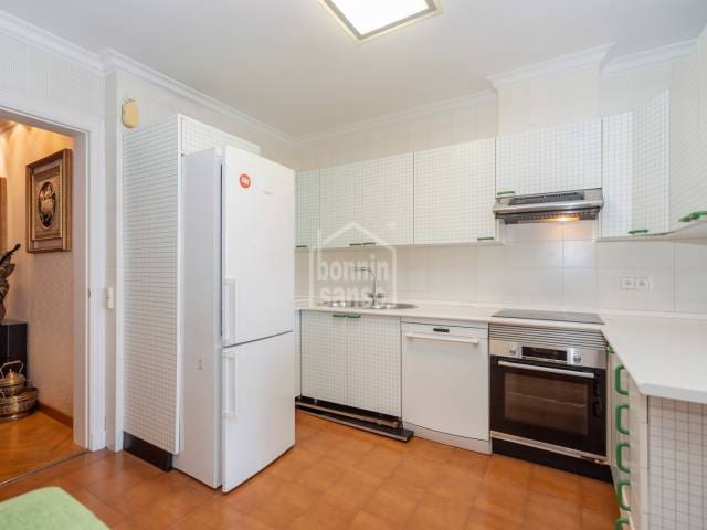 4 Zimmer Wohnung zu verkaufen in Mahón / Maó mit Pool - 970.000 € (Ref: 9127382)