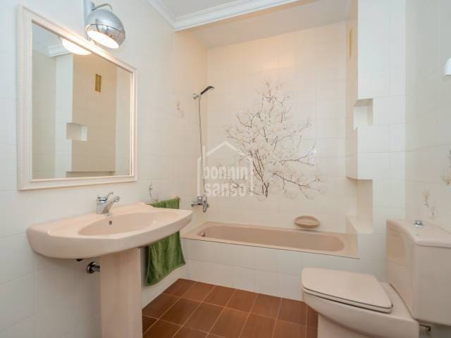 4 Zimmer Wohnung zu verkaufen in Mahón / Maó mit Pool - 970.000 € (Ref: 9127382)