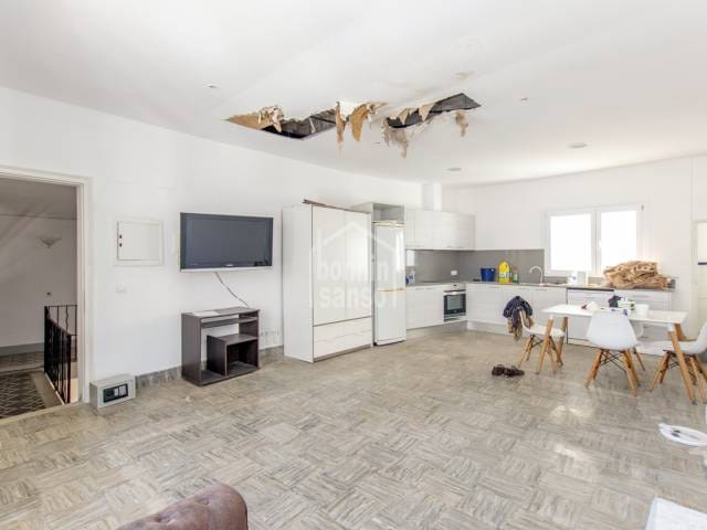 3 bedroom Flat for sale in Mahon / Mao - € 460,000 (Ref: 9131346)