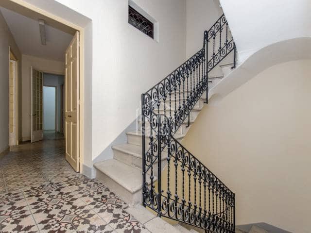 2 slaapkamer Flat te koop in Mahon / Mao - € 298.000 (Ref: 9131347)