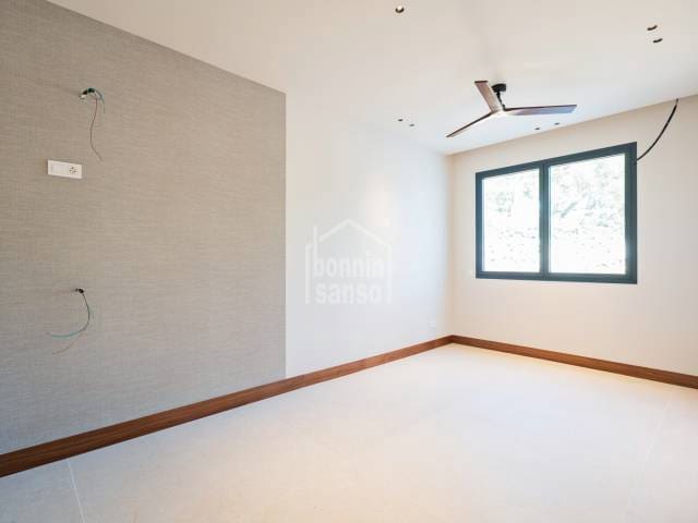 4 Zimmer Villa zu verkaufen in Mahón / Maó mit Pool - 2.100.000 € (Ref: 9135107)